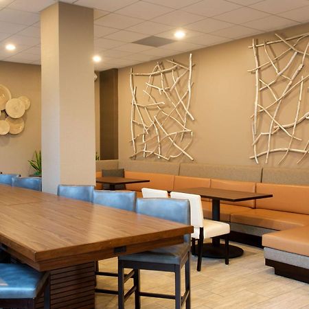 Embassy Suites By Hilton Seattle Bellevue Ngoại thất bức ảnh