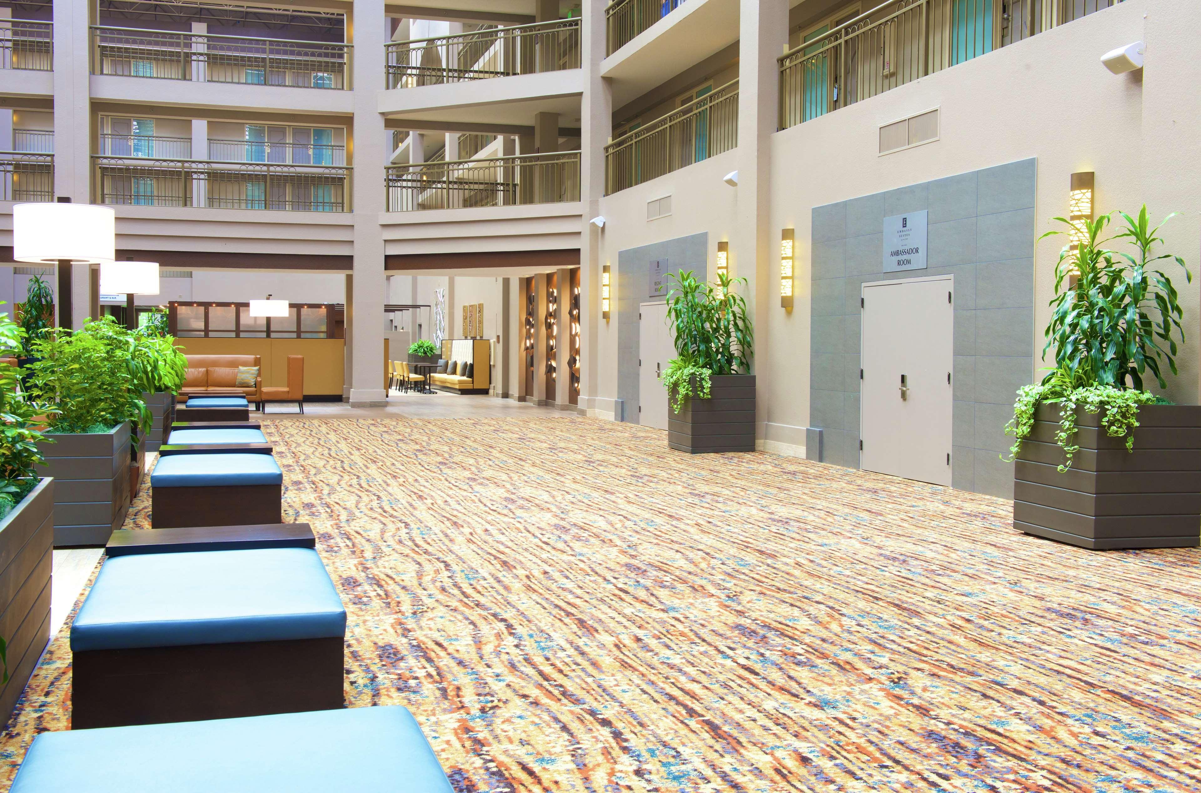 Embassy Suites By Hilton Seattle Bellevue Ngoại thất bức ảnh