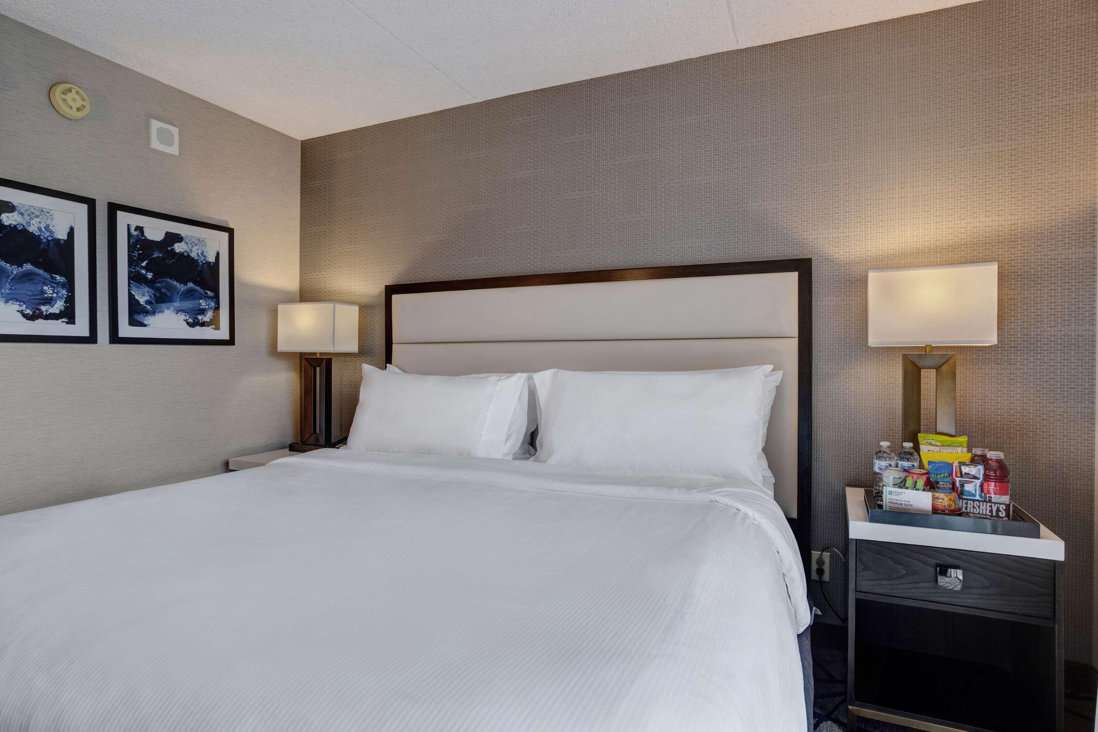 Embassy Suites By Hilton Seattle Bellevue Ngoại thất bức ảnh