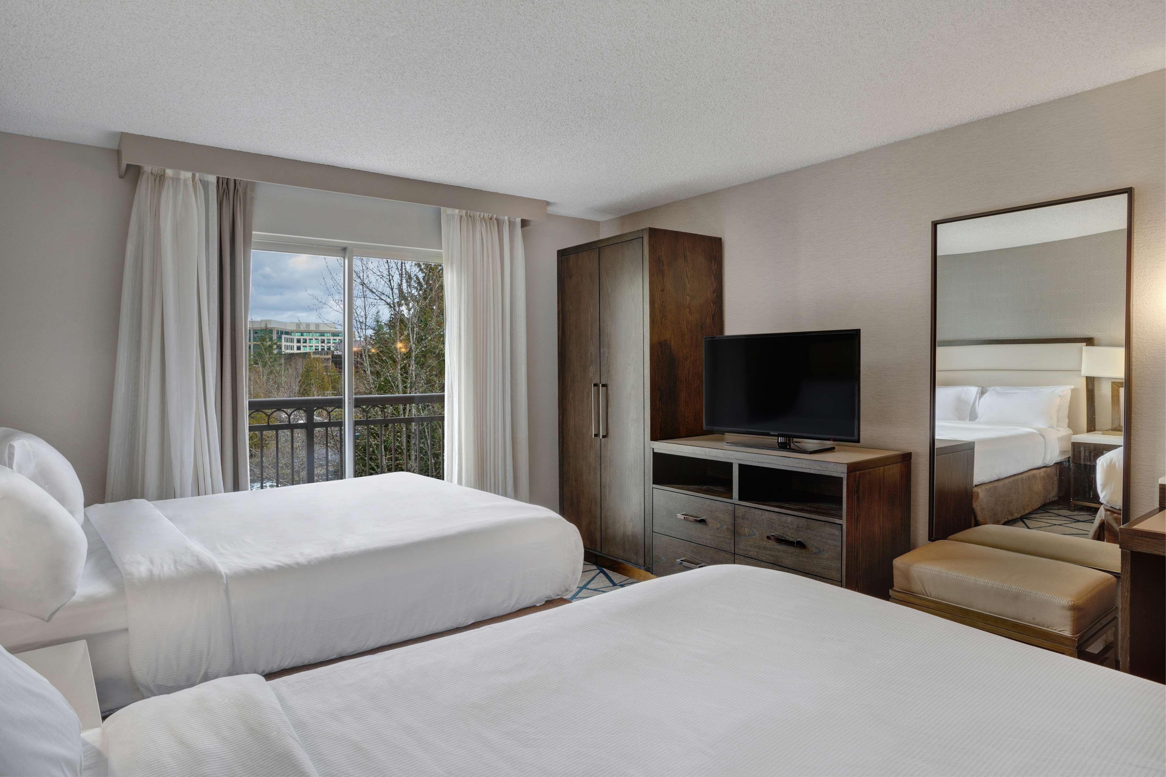 Embassy Suites By Hilton Seattle Bellevue Ngoại thất bức ảnh