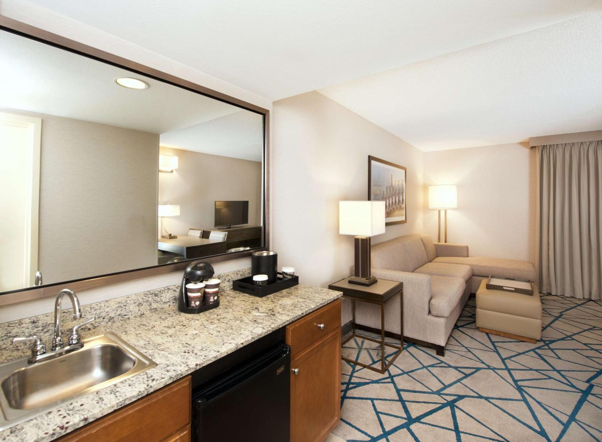 Embassy Suites By Hilton Seattle Bellevue Ngoại thất bức ảnh